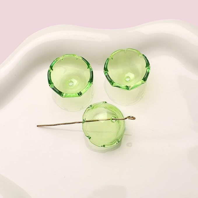 80Pcs Acrylic Clear Flower Bead Caps for Jewelry Making, Transparent Bell Charms, Semi-Round Floral Beads Bulk with Wavy Edge, Jellyfish Beads for Wind Chimes DIY Craft Key Chains-13 * 22mm