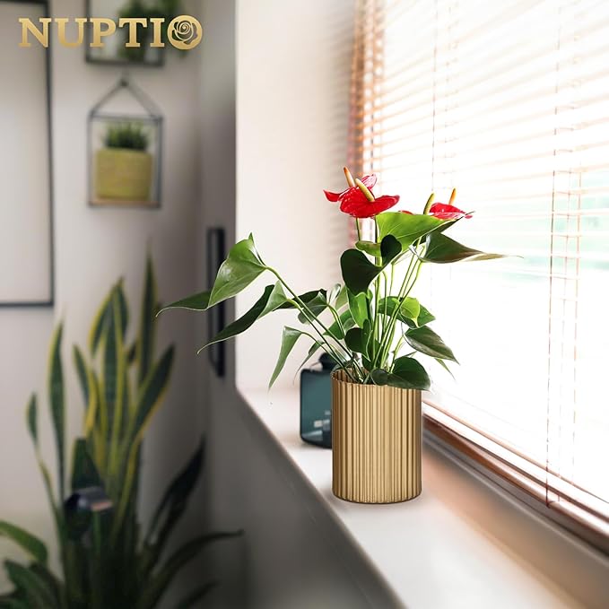 NUPTIO Gold Vases for Centerpieces Wedding: 2 Pcs 5.1 inch Metal Flower Vase Flowers Stand Wedding Centerpieces for Tables Centerpiece Table Decorations