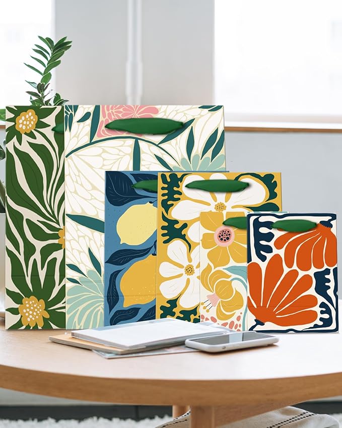 qiqee Clash Flowers Gift Bags with Tissue Paper Mulit Assorted Sizes 10PCS Present Party Favor Birthday Bags(2pcs Large 13", 4pcs Medium 9", 4pcs Small 6"，30pcs Tissue Paper)