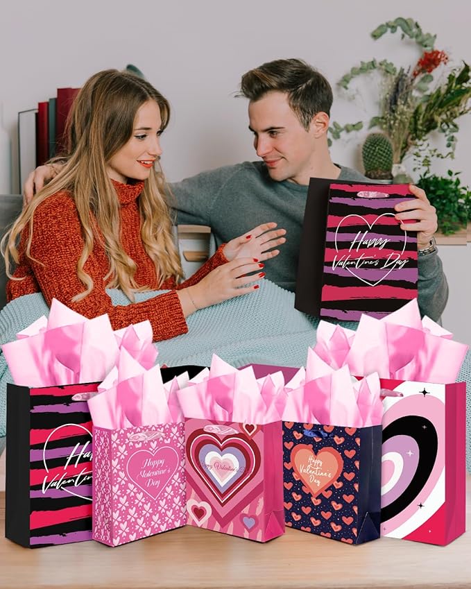 qiqee Valentine 5PCS Gift Bag with Tissue Paper Assorted Size Present Wrap Bags For Lover (3 PCS Medium Size+2 PCS Large Size)