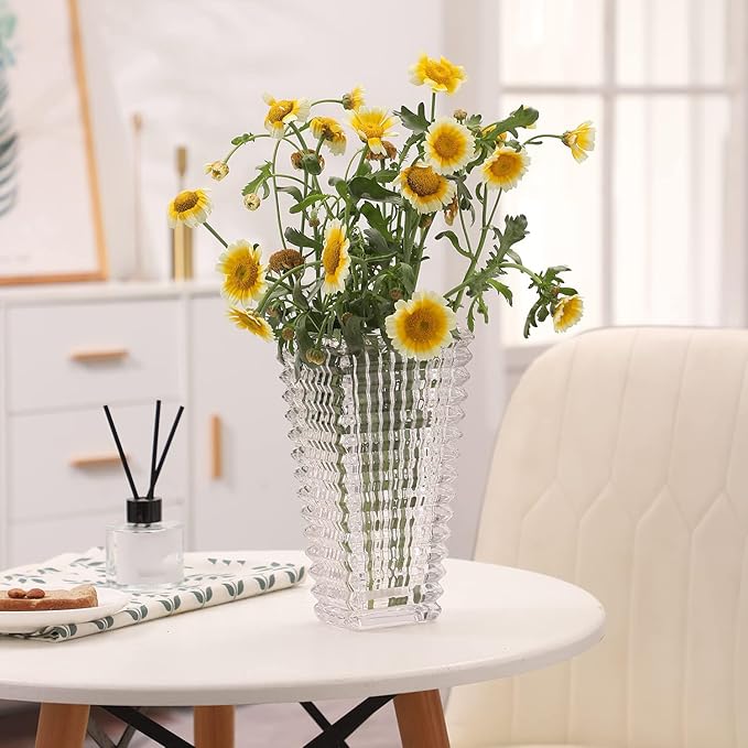 MCMCNCUIU Crystal Vase, Large Crystal Vases for Flowers, Clear Large Flower Vase, Modern Glass Vases for Living Room, Bedroom, Kitchen, Dining Table, Mantle, Wedding, 9 Inches