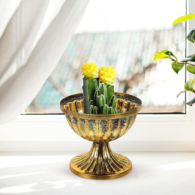 Metal Urn Planter Vintage Iron Flower Vase with Antique Finish for Wedding Centerpiece Home Decor Table Decoration