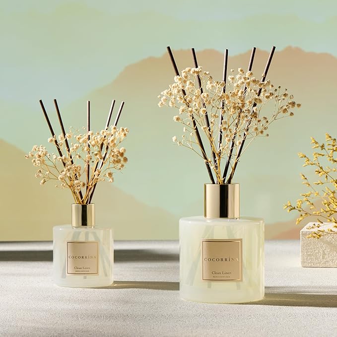 COCORRÍNA Reed Diffuser - Clean Linen 17 Fl.oz Reed Diffuser with 8 Sticks Scented Diffuser with Preserved Flowers for Bathroom Home Decor