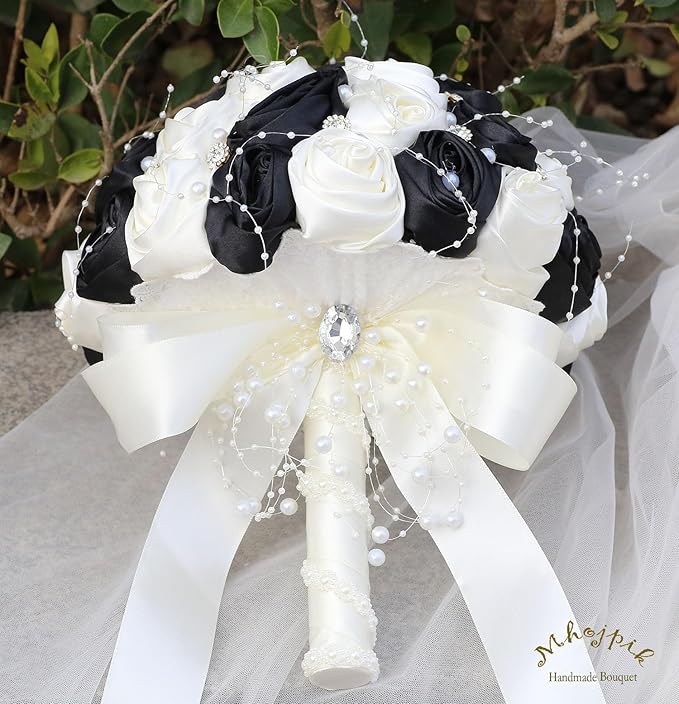 Bridal Wedding Bouquet Round Bling Brooch Bouquet Throw Toss Artificial Rose Flower Bunch for Bride Bridesmaid Wedding Quinceanera(Black & Ivory, 8.7")