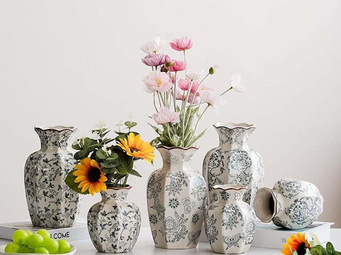 Blue and White Vase, Vintage Blue Ceramic Flower Vessel,Ceramic vases for Home Decor,Vintage Green and Beige for Console Table Mantle Chinoiserie Decor (Retro-02, Small)