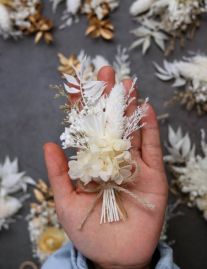 xin's convey Mini Dried Flower Bouquet Set (Pack of 12), Small Golden Bouquets, Card Decorative Dried Flowers, Props for Photo Shoots, Wall Hanging Dried Flower Decorations. (Gold)